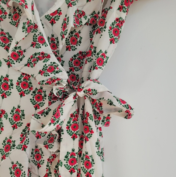 Club Monaco flower dress 👗 - Picture 4 of 9